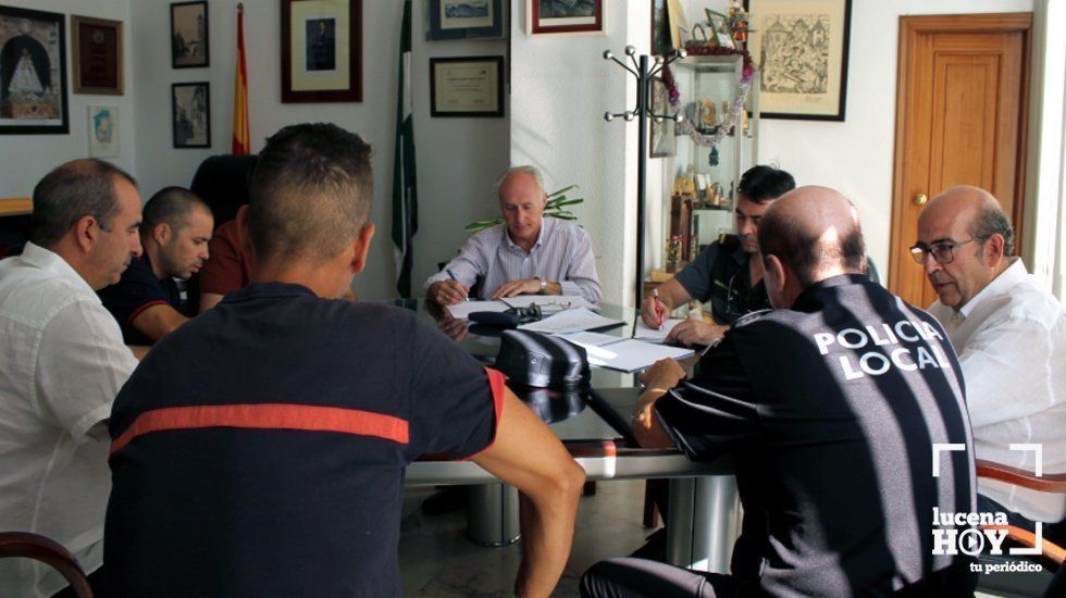 Reunión en el ayuntamiento para la puesta en marcha del dispositivo especial Reunión en el ayuntamiento para la puesta en marcha del dispositivo especial