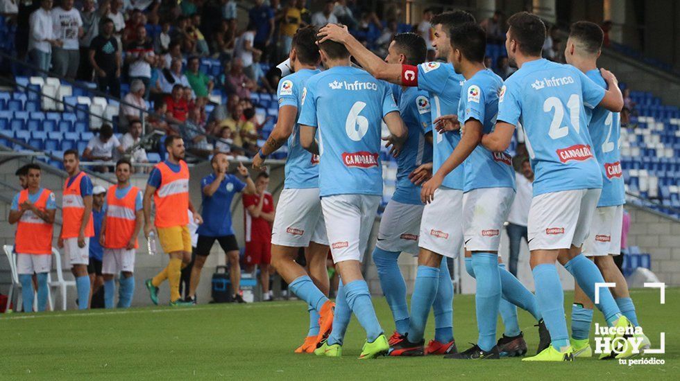 Los jugadores del Ciudad de Lucena celebran un gol. Archivo Los jugadores del Ciudad de Lucena celebran un gol. Archivo