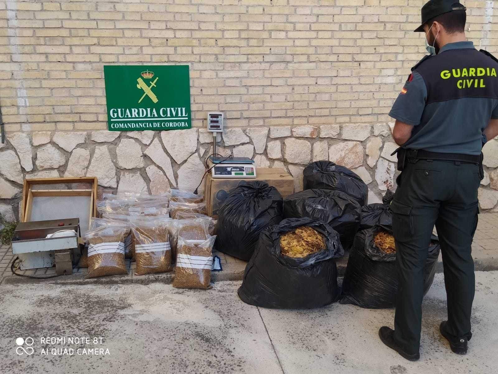 Material incautado por la Guardia Civil en esta operación Material incautado por la Guardia Civil en esta operación