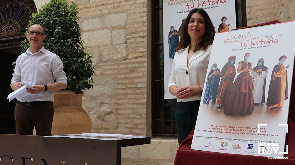 Presentación del programa en el Palacio de los Condes de Santa Ana Presentación del programa en el Palacio de los Condes de Santa Ana
