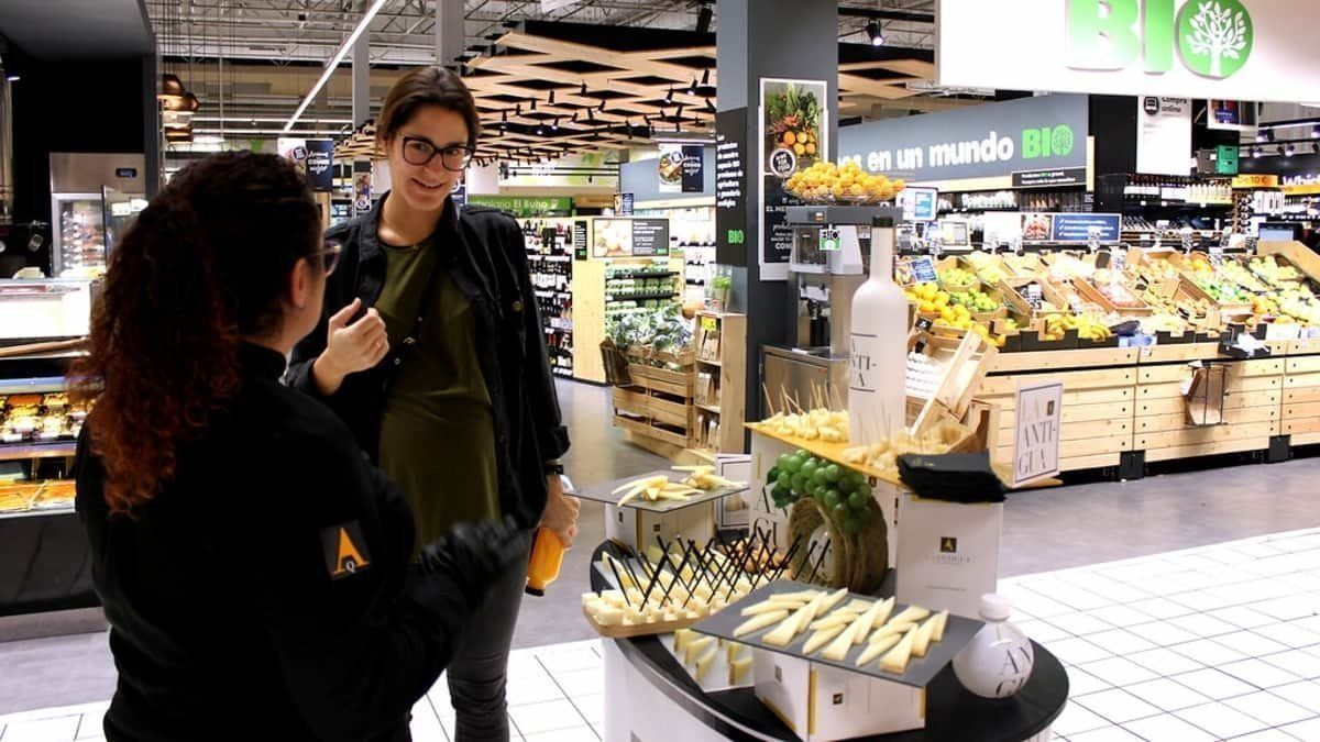 Carrefour lanza #JuntosPorLoNuestro, una plataforma en apoyo a los proveedores nacionales ante el COVID-19 Carrefour lanza #JuntosPorLoNuestro, una plataforma en apoyo a los proveedores nacionales ante el COVID-19