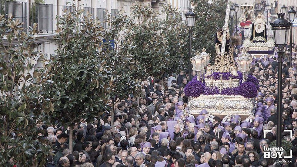  Una imagen de la procesión de Ntro. Padre Jesús Nazareno. Archivo 