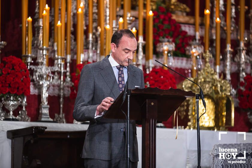 GALERÍA: Aurelio Fernández García pone nombre a los olores del Viernes Santo en su Pregón a Ntro. Padre Jesús Nazareno