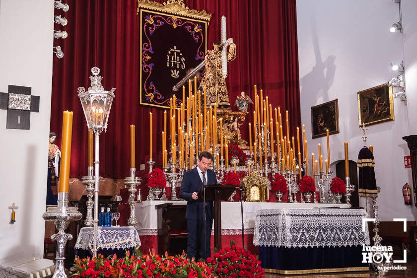 GALERÍA: Aurelio Fernández García pone nombre a los olores del Viernes Santo en su Pregón a Ntro. Padre Jesús Nazareno