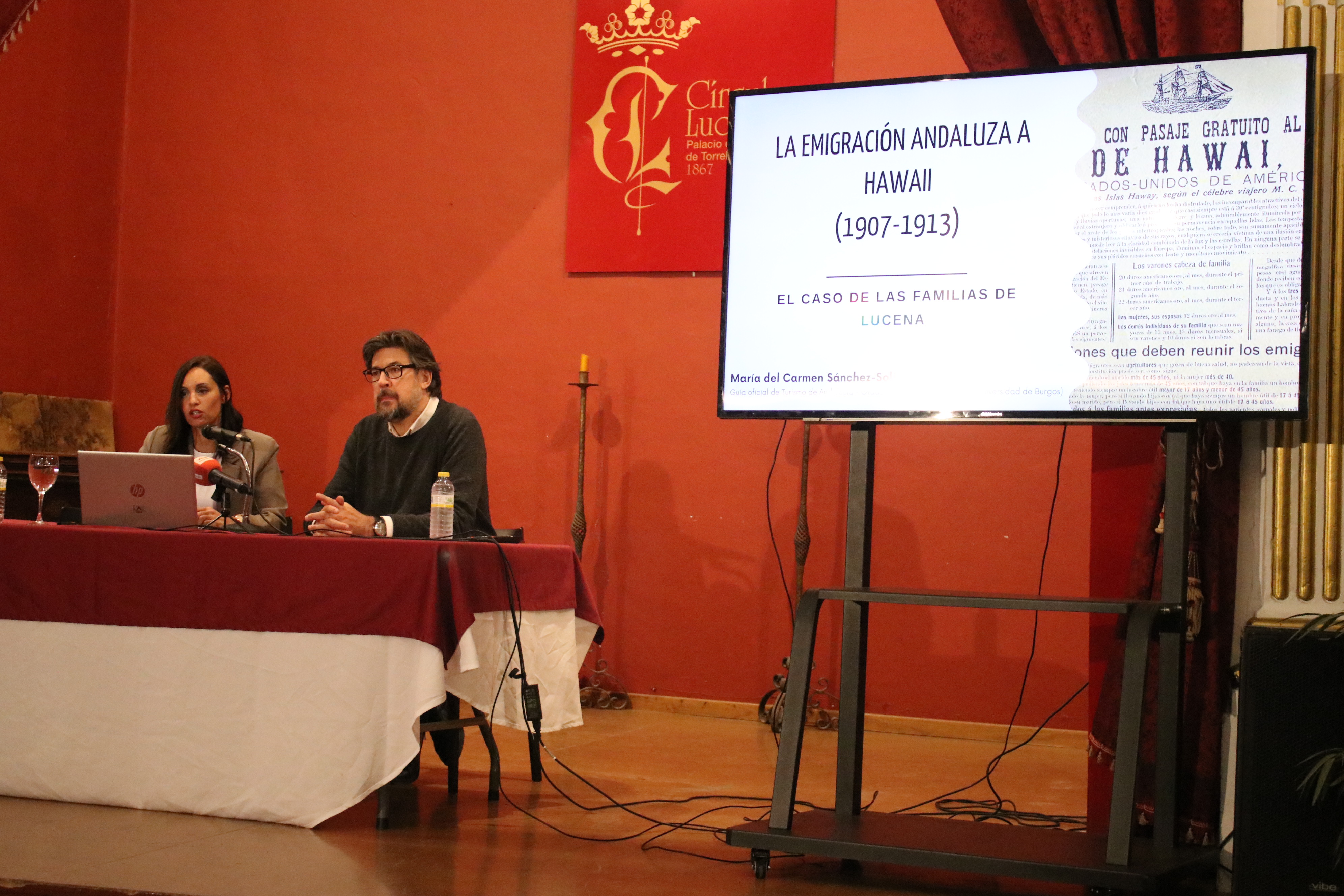 Conferencia de María del Carmen Sánchez sobre los lucentinos que emigraron a Hawaii entre los años 1907 y 1913