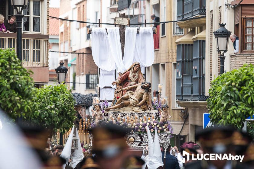 GALERÍA: Semana Santa 2022. Las imágenes del Lunes Santo: La Cofradía Franciscana de Pasión brilla y esquiva la lluvia