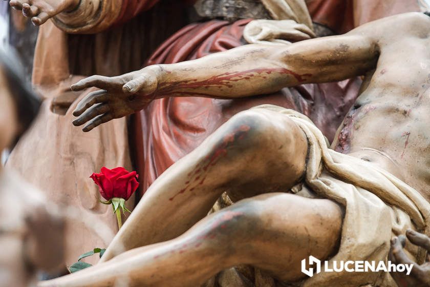 GALERÍA: Semana Santa 2022. Las imágenes del Lunes Santo: La Cofradía Franciscana de Pasión brilla y esquiva la lluvia GALERÍA: Semana Santa 2022. Las imágenes del Lunes Santo: La Cofradía Franciscana de Pasión brilla y esquiva la lluvia