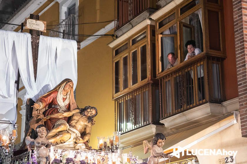 GALERÍA: Semana Santa 2022. Las imágenes del Lunes Santo: La Cofradía Franciscana de Pasión brilla y esquiva la lluvia