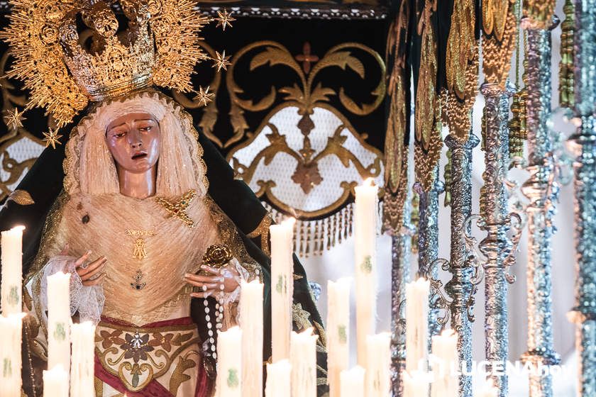 GALERÍA: Semana Santa 2022. Las imágenes del Jueves Santo: La Columna y María Stma. de la Paz y Esperanza