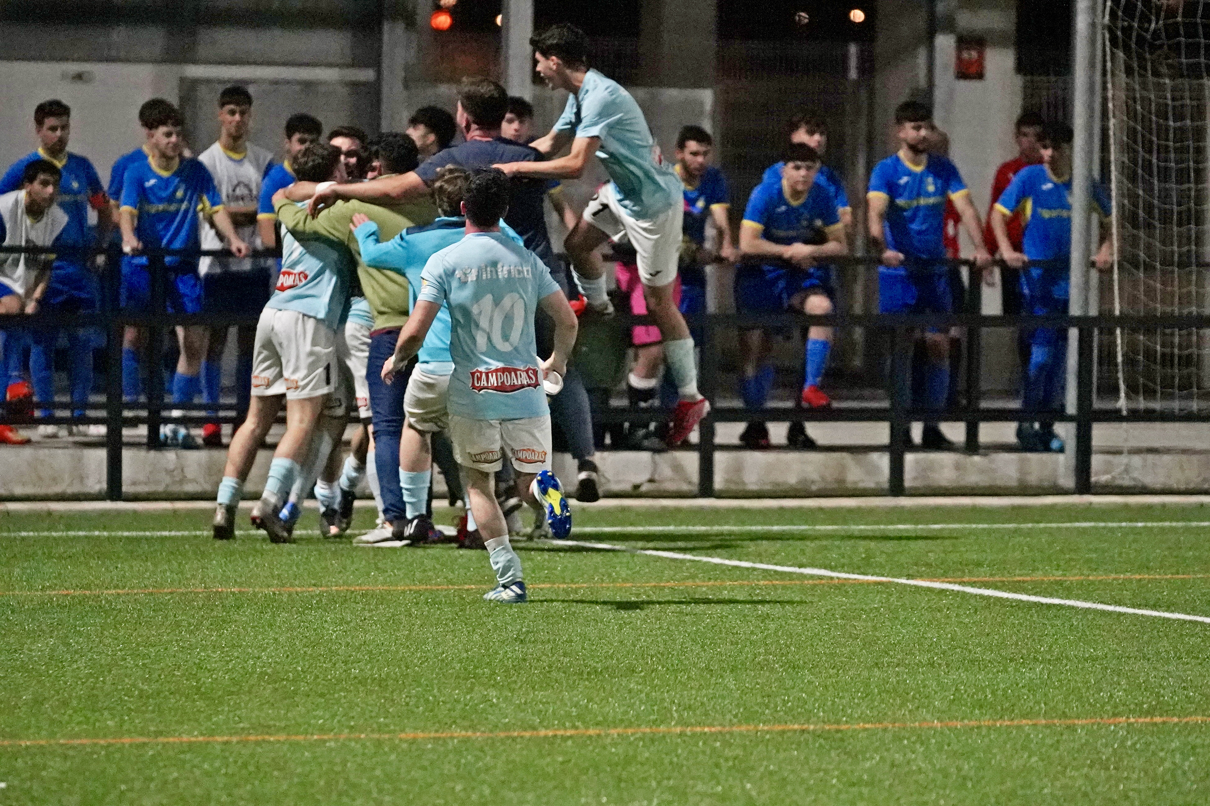 CD Apedem Montilla - Ciudad de Lucena B (0-2)  Foto: Antonio Dávila