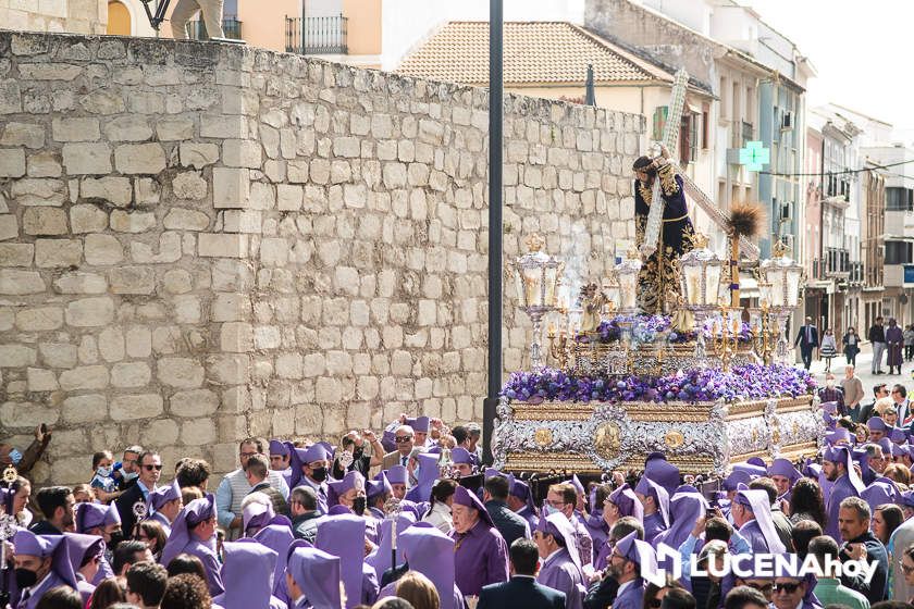 GALERÍA: Semana Santa 2022. Las imágenes del Viernes Santo: Jesús Nazareno vuelve a bendecir a Lucena