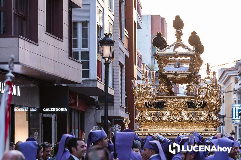 GALERÍA: Semana Santa 2022. Las imágenes del Viernes Santo: Santo Entierro de Cristo