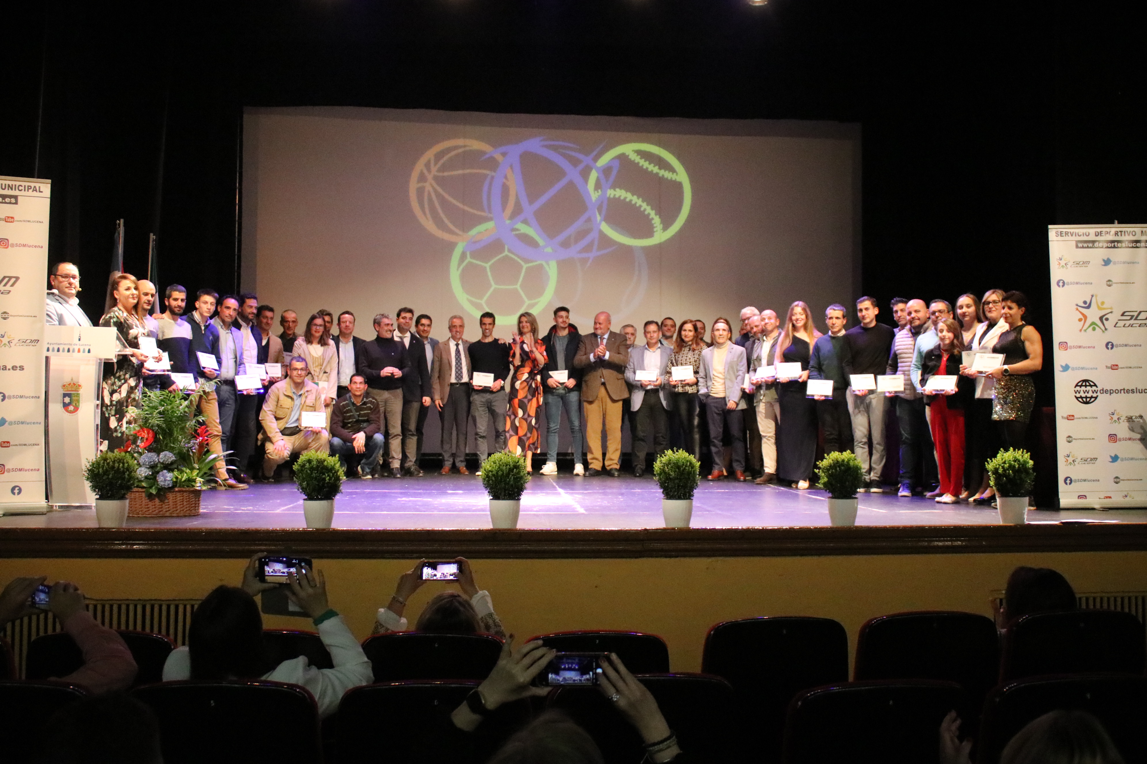 Foto de familia de los XVII Premios del Deporte Lucentino