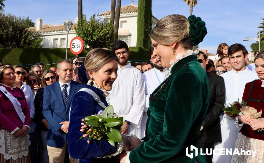 GALERÍA I: Una multitud recibe a la Virgen de Araceli en su llegada a Lucena en Romería de Bajada GALERÍA I: Una multitud recibe a la Virgen de Araceli en su llegada a Lucena en Romería de Bajada