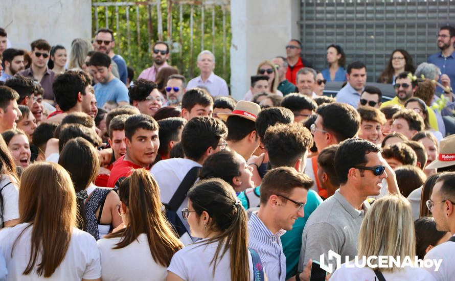 GALERÍA I: Una multitud recibe a la Virgen de Araceli en su llegada a Lucena en Romería de Bajada