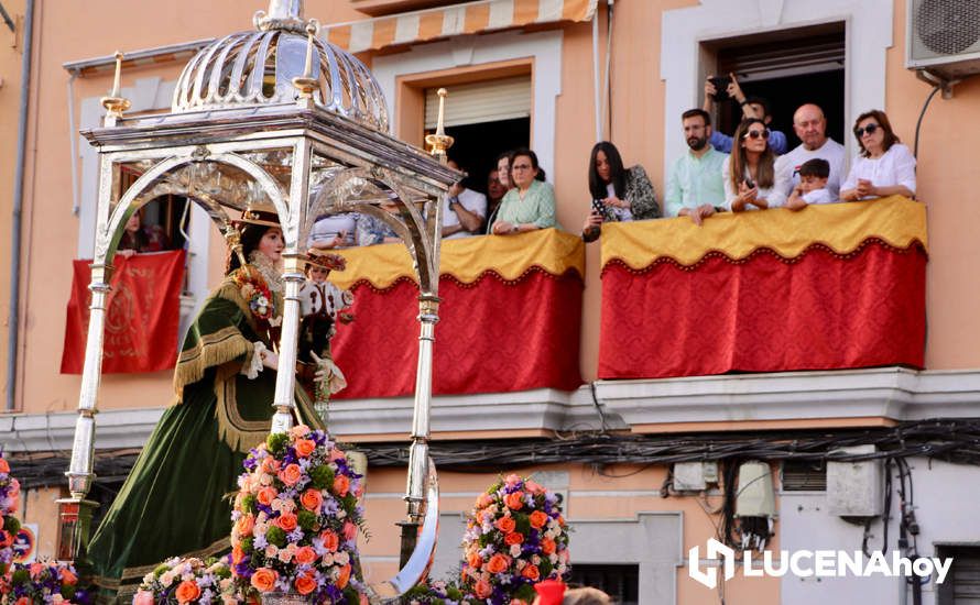 GALERÍA I: Una multitud recibe a la Virgen de Araceli en su llegada a Lucena en Romería de Bajada