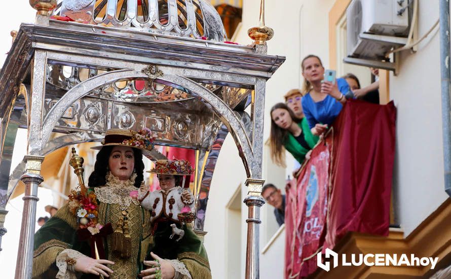 GALERÍA I: Una multitud recibe a la Virgen de Araceli en su llegada a Lucena en Romería de Bajada GALERÍA I: Una multitud recibe a la Virgen de Araceli en su llegada a Lucena en Romería de Bajada