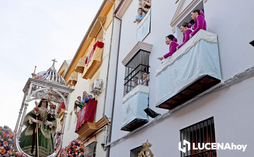 GALERÍA I: Una multitud recibe a la Virgen de Araceli en su llegada a Lucena en Romería de Bajada