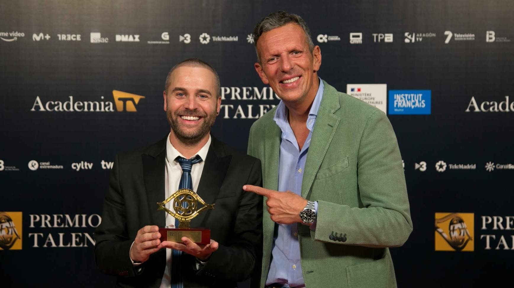  Juan Serrano y Joaquín Prat durante la gala Premio Talento de la Academia de Televisión 