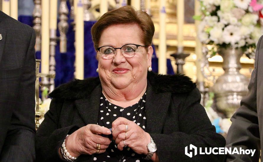 GALERÍA: Araceli Rodríguez Yebra evoca los 50 años de la Hermandad del Rocío de Lucena en su emotivo pregón GALERÍA: Araceli Rodríguez Yebra evoca los 50 años de la Hermandad del Rocío de Lucena en su emotivo pregón