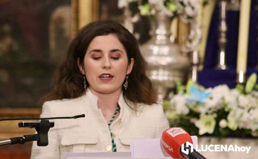 GALERÍA: Araceli Rodríguez Yebra evoca los 50 años de la Hermandad del Rocío de Lucena en su emotivo pregón GALERÍA: Araceli Rodríguez Yebra evoca los 50 años de la Hermandad del Rocío de Lucena en su emotivo pregón