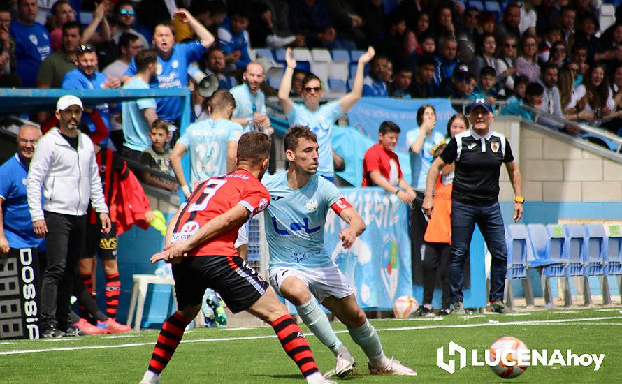 GALERÍA: El Ciudad de Lucena peleará por el ascenso tras derrotar al Cartaya (1-0): Las fotos de la victoria y la celebración en el campo y la grada