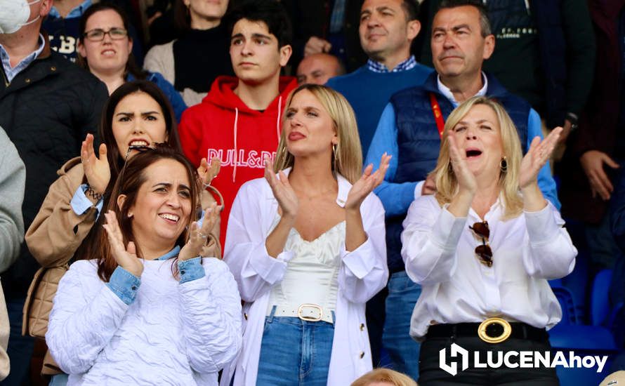 GALERÍA: El Ciudad de Lucena peleará por el ascenso tras derrotar al Cartaya (1-0): Las fotos de la victoria y la celebración en el campo y la grada