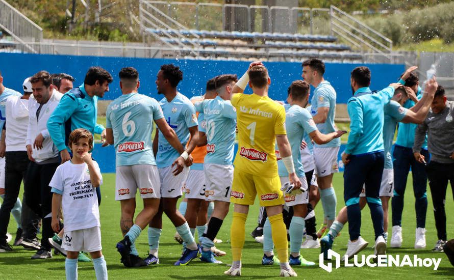 GALERÍA: El Ciudad de Lucena peleará por el ascenso tras derrotar al Cartaya (1-0): Las fotos de la victoria y la celebración en el campo y la grada