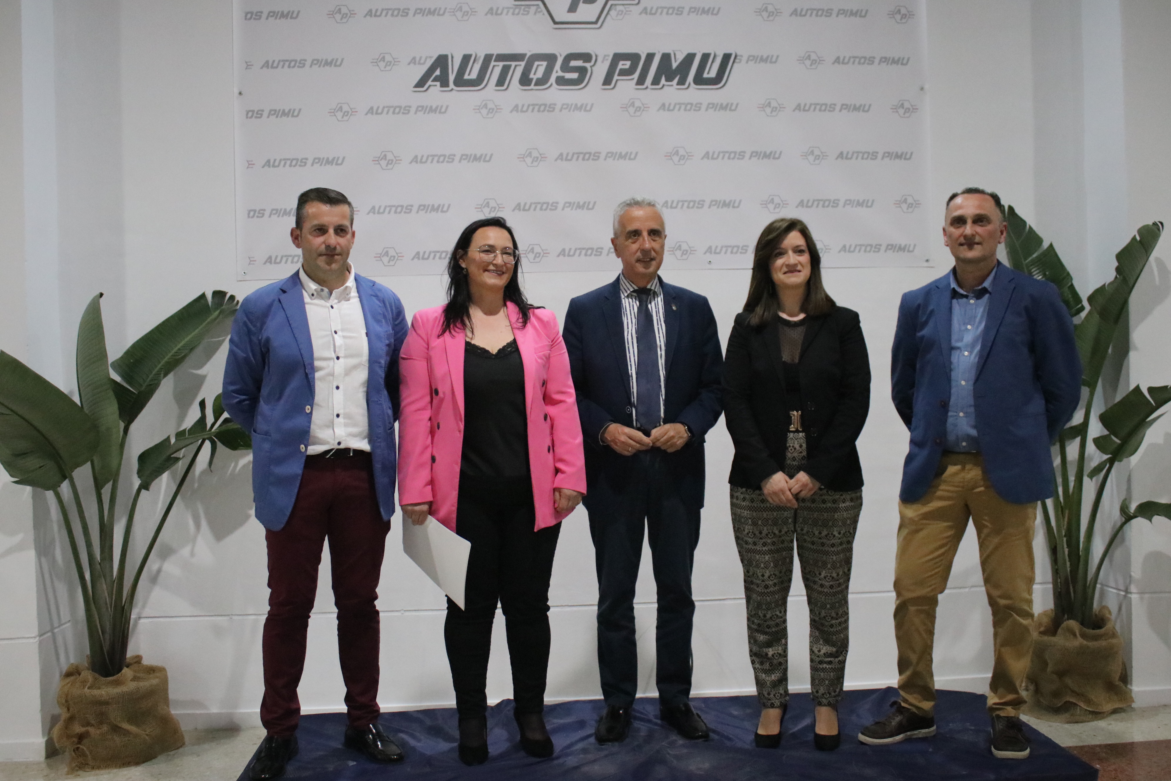 Inauguración de Autos Pimu