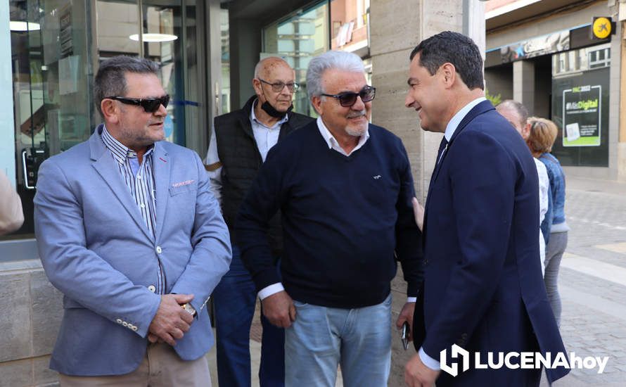 GALERÍA: El presidente de la Junta, Juanma Moreno, asegura que el hospital de Lucena será una realidad en la próxima legislatura y deposita flores ante la Virgen de Araceli GALERÍA: El presidente de la Junta, Juanma Moreno, asegura que el hospital de Lucena será una realidad en la próxima legislatura y deposita flores ante la Virgen de Araceli