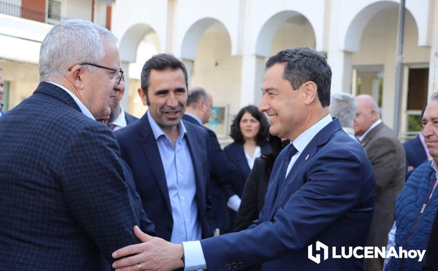 GALERÍA: El presidente de la Junta, Juanma Moreno, asegura que el hospital de Lucena será una realidad en la próxima legislatura y deposita flores ante la Virgen de Araceli GALERÍA: El presidente de la Junta, Juanma Moreno, asegura que el hospital de Lucena será una realidad en la próxima legislatura y deposita flores ante la Virgen de Araceli