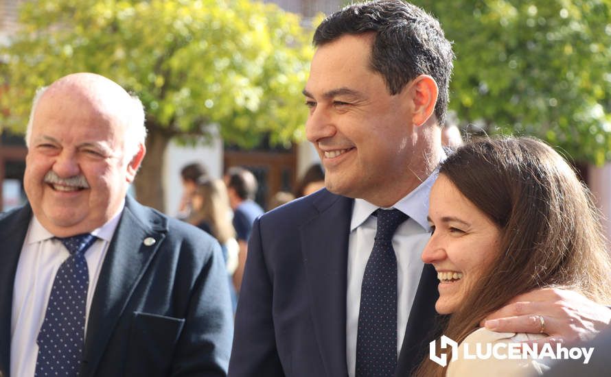 GALERÍA: El presidente de la Junta, Juanma Moreno, asegura que el hospital de Lucena será una realidad en la próxima legislatura y deposita flores ante la Virgen de Araceli GALERÍA: El presidente de la Junta, Juanma Moreno, asegura que el hospital de Lucena será una realidad en la próxima legislatura y deposita flores ante la Virgen de Araceli