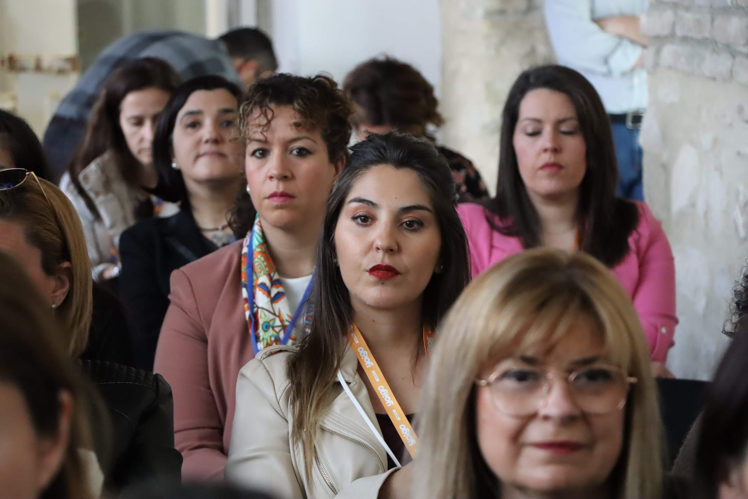 Encuentro Profesional Comercial de Empresarias “Con Voz en On” Encuentro Profesional Comercial de Empresarias “Con Voz en On”