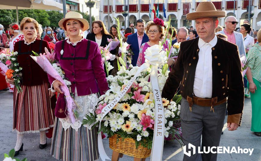 GALERÍA: Lucena brinda a la Virgen de Araceli una interminable ofrenda de flores