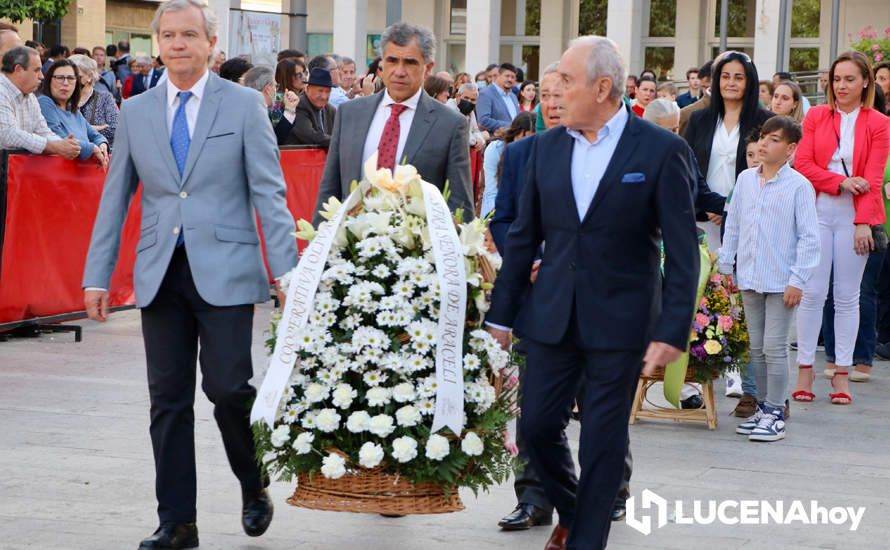 GALERÍA: Lucena brinda a la Virgen de Araceli una interminable ofrenda de flores