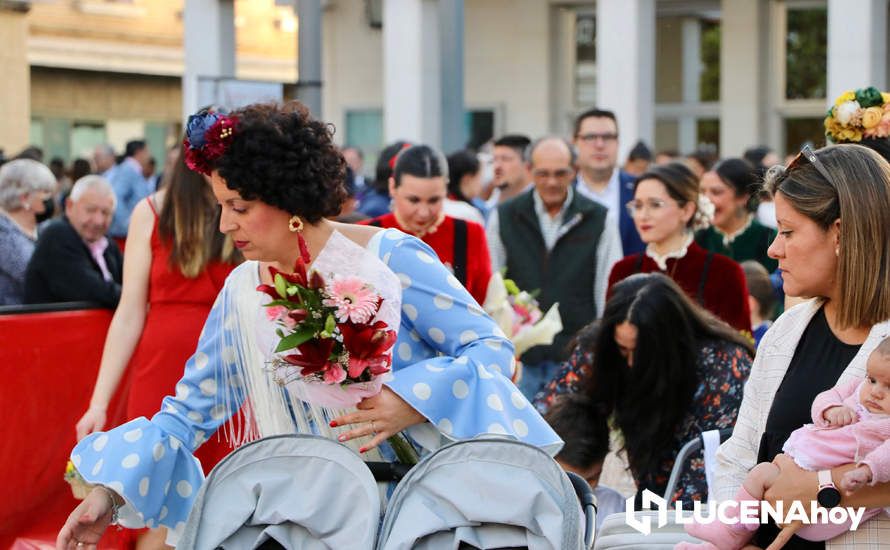 GALERÍA: Lucena brinda a la Virgen de Araceli una interminable ofrenda de flores