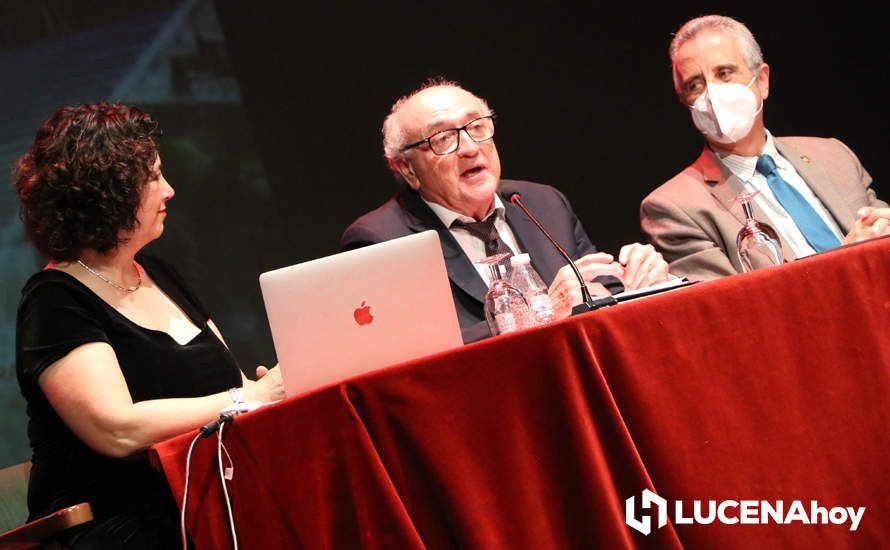 GALERÍA: Javier Gómez Molero nos lleva a la Roma del Renacimiento en su nueva novela "El asesino del cordón de seda" GALERÍA: Javier Gómez Molero nos lleva a la Roma del Renacimiento en su nueva novela "El asesino del cordón de seda"