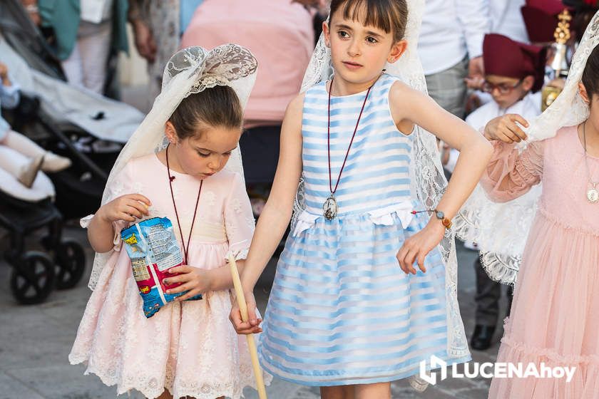 GALERÍA: Medio centenar de pequeños pasos procesionales toman parte en el desfile de procesiones infantiles 'Pasión y gloria de Lucena'