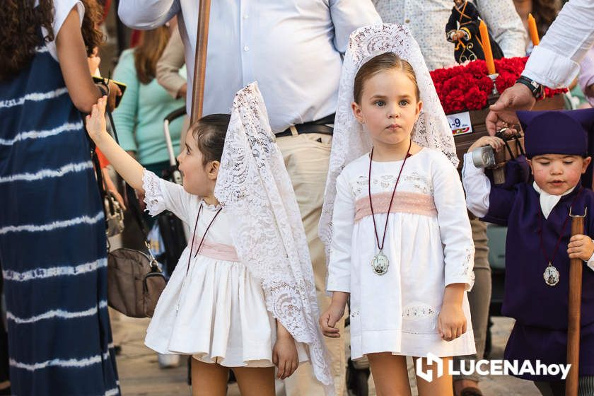 GALERÍA: Medio centenar de pequeños pasos procesionales toman parte en el desfile de procesiones infantiles 'Pasión y gloria de Lucena'