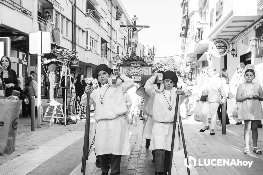 GALERÍA: Medio centenar de pequeños pasos procesionales toman parte en el desfile de procesiones infantiles 'Pasión y gloria de Lucena'