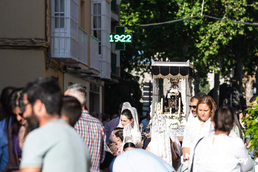 GALERÍA: Medio centenar de pequeños pasos procesionales toman parte en el desfile de procesiones infantiles 'Pasión y gloria de Lucena'