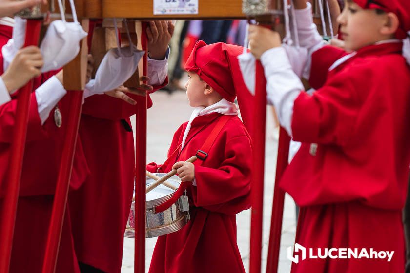 GALERÍA: Medio centenar de pequeños pasos procesionales toman parte en el desfile de procesiones infantiles 'Pasión y gloria de Lucena'