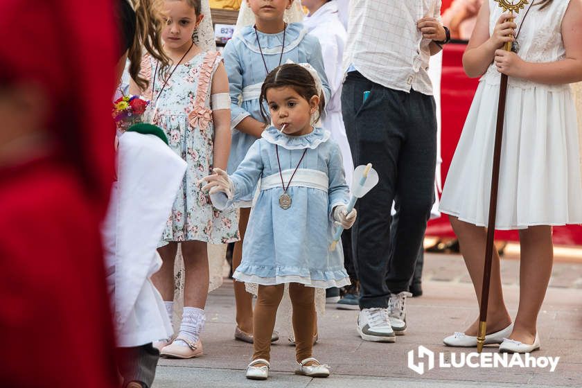 GALERÍA: Medio centenar de pequeños pasos procesionales toman parte en el desfile de procesiones infantiles 'Pasión y gloria de Lucena'