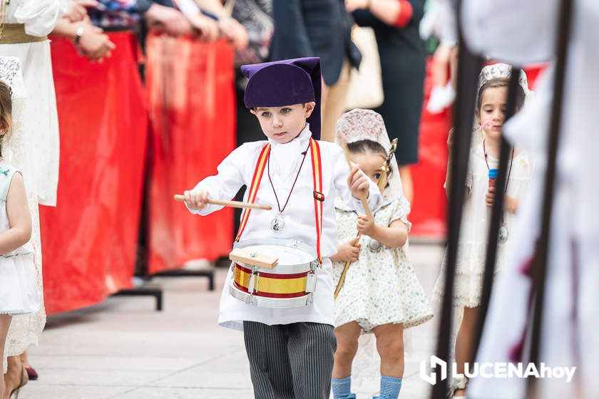 GALERÍA: Medio centenar de pequeños pasos procesionales toman parte en el desfile de procesiones infantiles 'Pasión y gloria de Lucena'