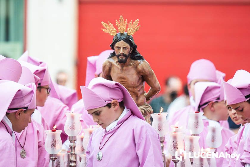 GALERÍA: Medio centenar de pequeños pasos procesionales toman parte en el desfile de procesiones infantiles 'Pasión y gloria de Lucena'