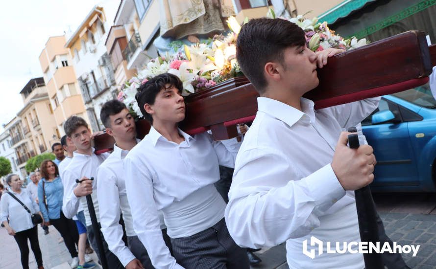 GALERÍA: La procesión de la Virgen de Fátima recorre las calles del barrio de Santiago