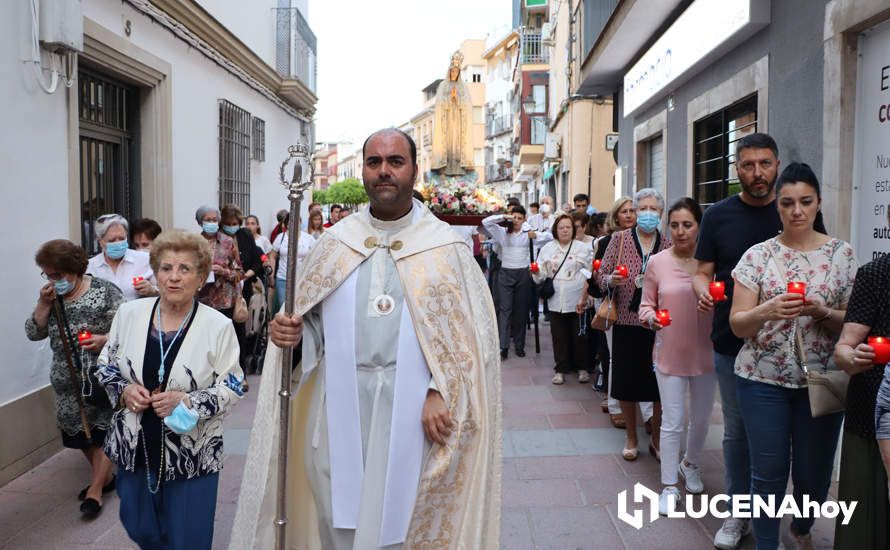 GALERÍA: La procesión de la Virgen de Fátima recorre las calles del barrio de Santiago