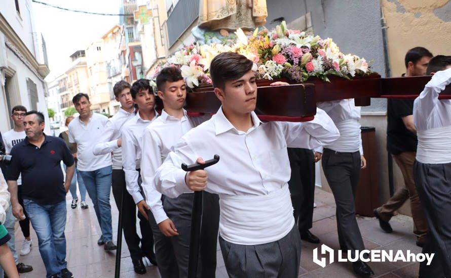 GALERÍA: La procesión de la Virgen de Fátima recorre las calles del barrio de Santiago