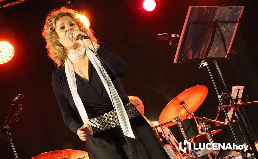 GALERÍA: El concierto del quinteto de Belen Blanco cierra el Festival del Jazz de Lucena GALERÍA: El concierto del quinteto de Belen Blanco cierra el Festival del Jazz de Lucena