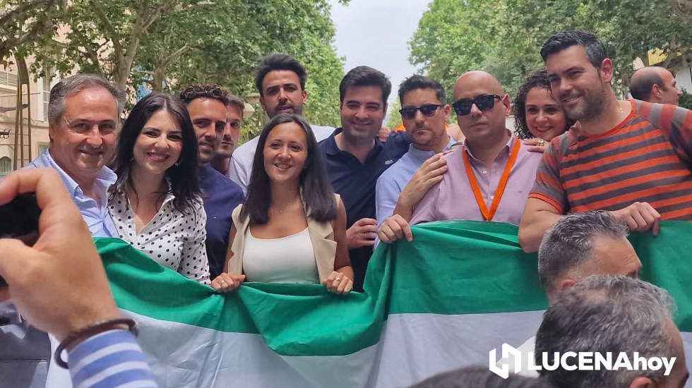  Miembros de Ciudadanos Lucena el sábado en la presentación de candidaturas en Córdoba junto al candidato Ángel Pimentel. 